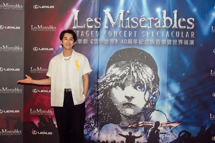 陳漢典朝聖《悲慘世界》音樂劇。寬宏藝術提供