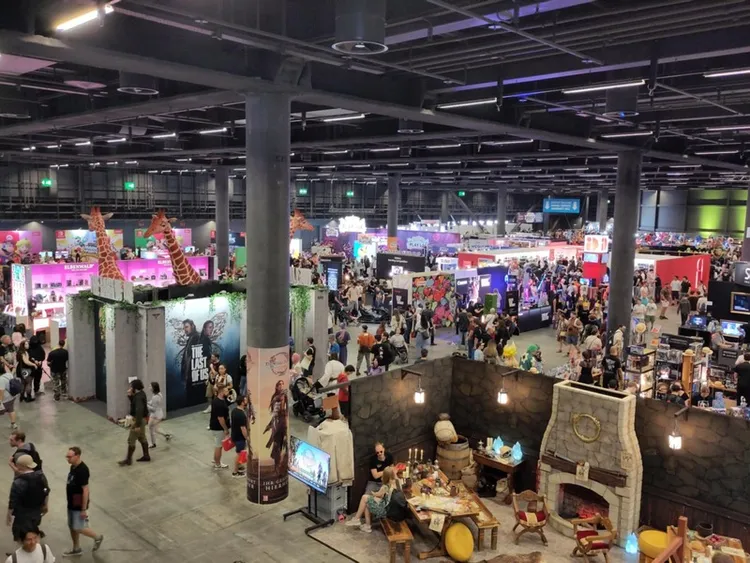 吸引歐洲動漫粉絲的瑞士巴塞爾奇幻博覽會，今年創下參展人數紀錄。 中央社