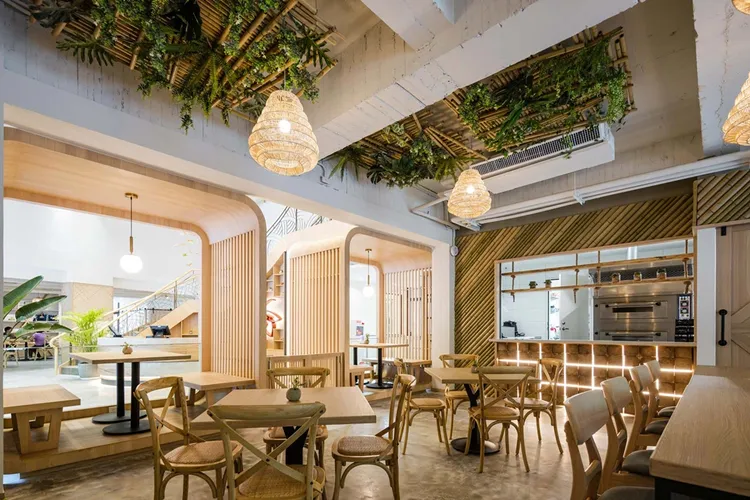 「環島之星萌旅號」台東熱氣球全包式行程，可體驗到以在地食材入菜的「尋星廚房」。業者提供