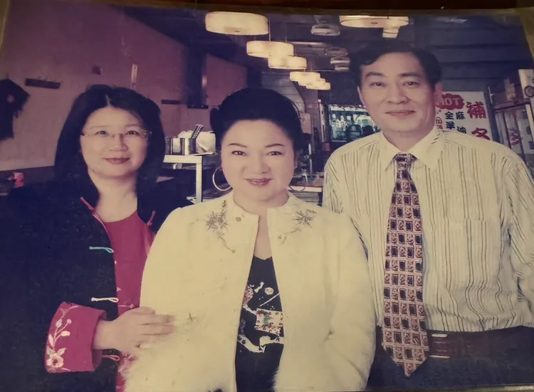 白冰冰去上海時，余丹丹夫妻會熱情招待。長興影視提供