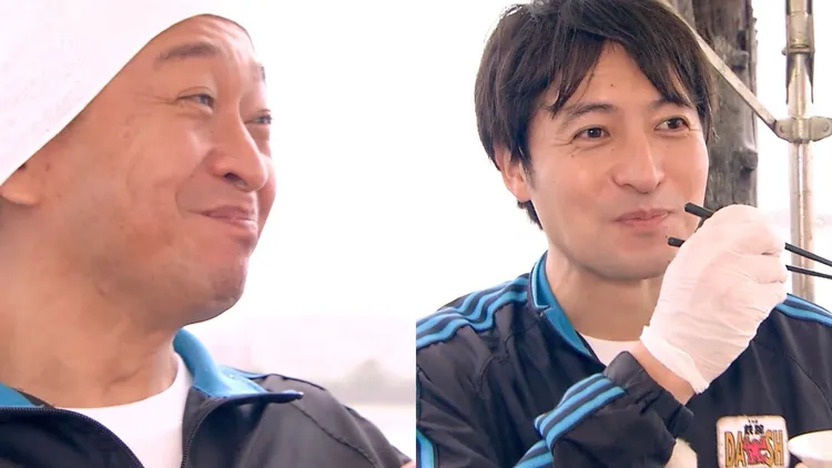 《鐵腕DASH》昨重播巨大魚類單元，來賓恰巧是前主播、現任同志社大學助教的桝太一（右），網友笑說沒有國分太一，來了另一個太一。左為城島茂。翻攝tetsuwan_DASH X