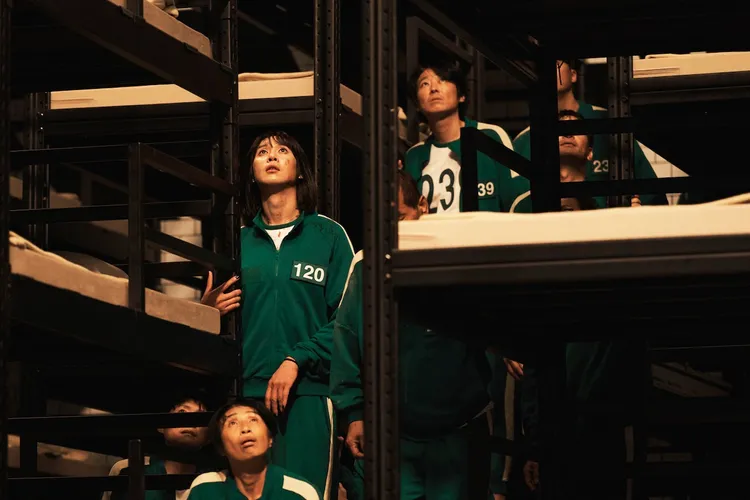 朴成焄飾演跨性別玩家「120號賢珠」，深受觀眾喜愛。Netflix提供