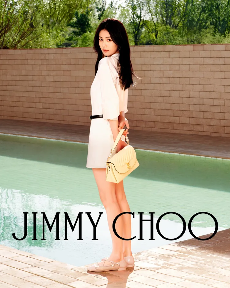 白鹿日前坦言想從仙俠賽道退出，形象照立刻變回時髦女神。品牌提供