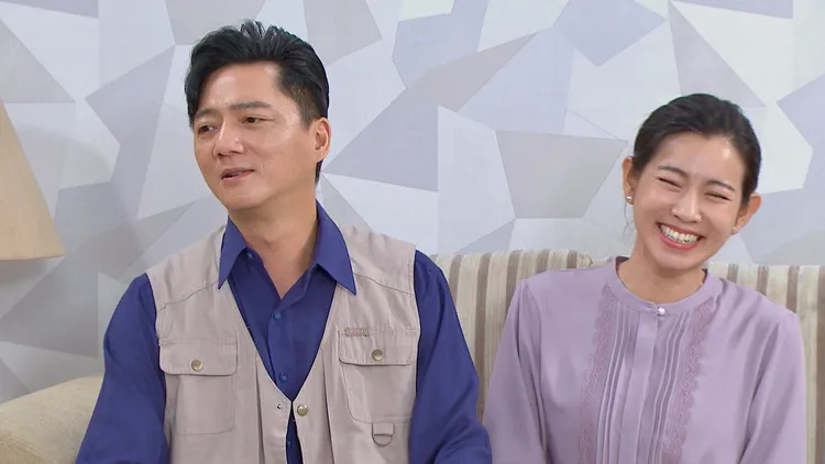 藍葦華（左）和米可白演夫妻，戲裡偶爾會說客語。民視提供