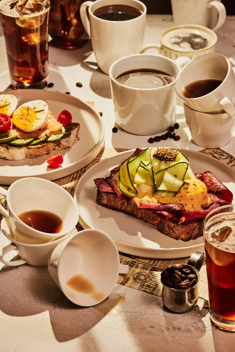 開放三明治系列全新登場，享受輕盈的貳樓日常時光。業者提供