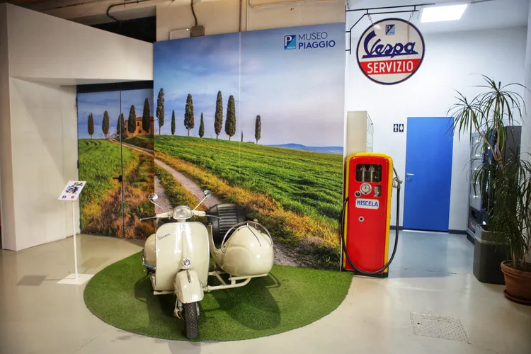 進入博物館的布景，讓人不禁將思緒穿越時空，來到那充滿汽油味與義大利豔陽交織的1960年代。林浩昇攝