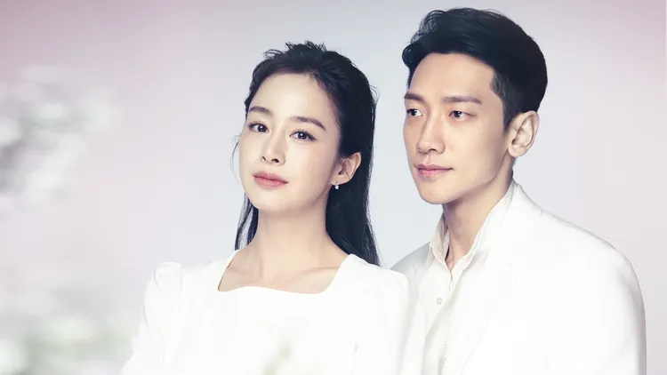 金泰希（左）跟隨老公Rain，宣布進軍好萊塢拍戲。翻攝BODYFRIEND