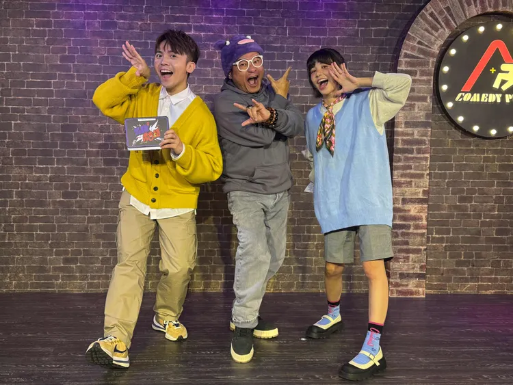 黃豪平（左起）、許效舜、劉宇珊錄特別企劃《全民練喙花》。公視台語台提供