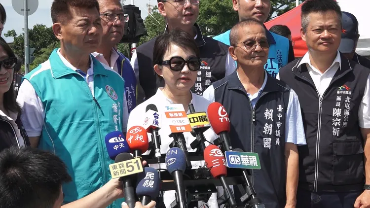 盧秀燕說，環境部有錯沒關係，有錯認錯就好了，中火以後注意不要超量燃煤。市府提供