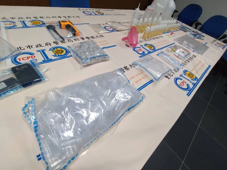 警方查獲相關證物。警方提供