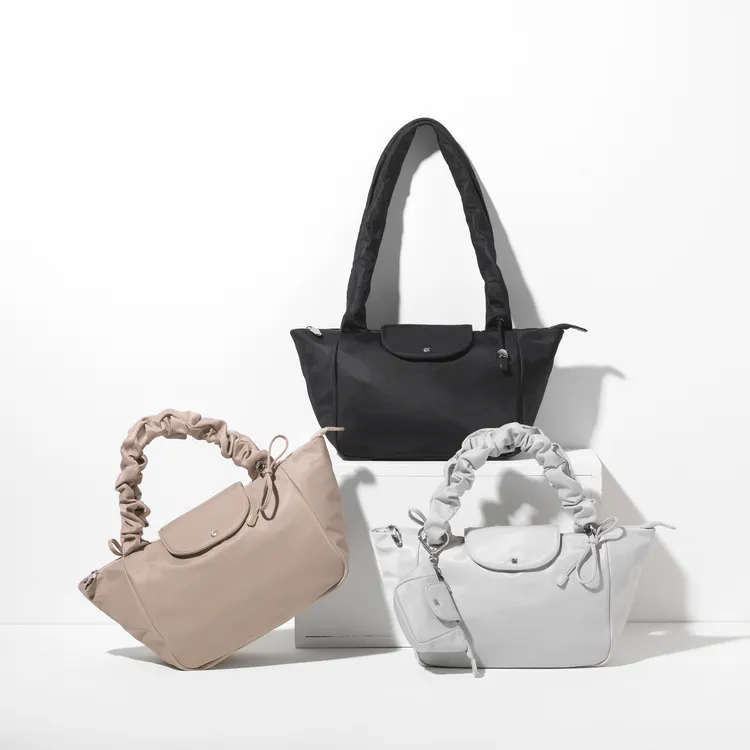 CARLYN Buddy包，3980元。品牌提供