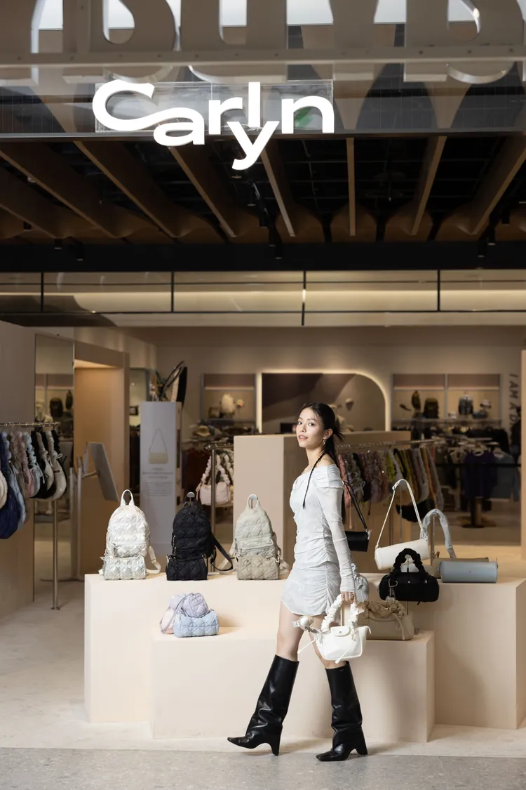 宋芸樺今日出席CARLYN台北大巨蛋旗艦店開幕活動。品牌提供