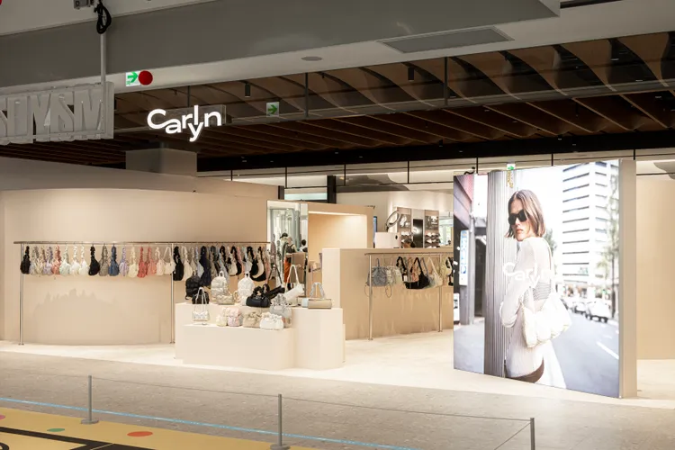 CARLYN台北大巨蛋旗艦店。品牌提供
