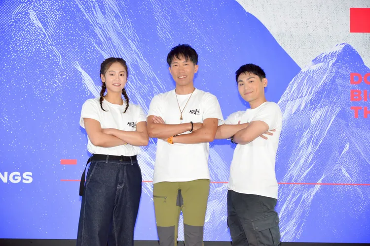 體壇頂尖運動員包括文姿云（左起）、陳彥博、蕭俊文等參與實境秀外景。三立提供