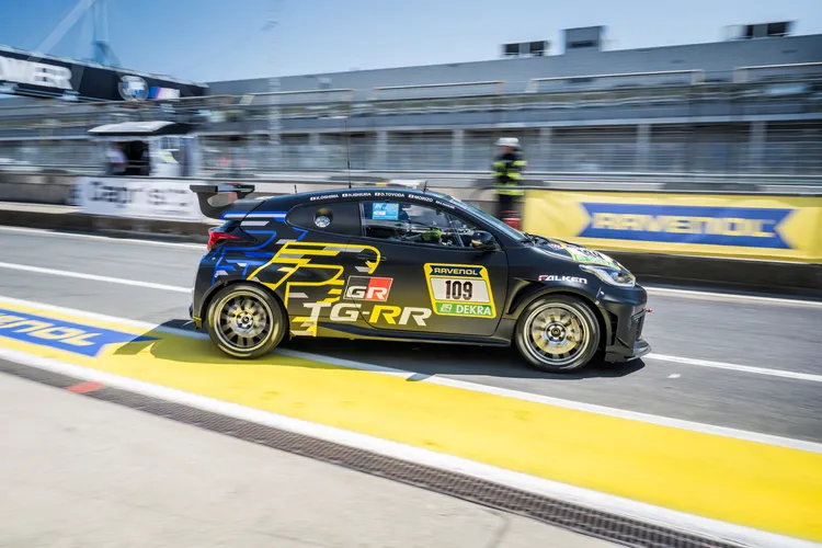 首次挑戰紐柏林的GR Yaris DAT#109便以組別第一順利完賽。業者提供