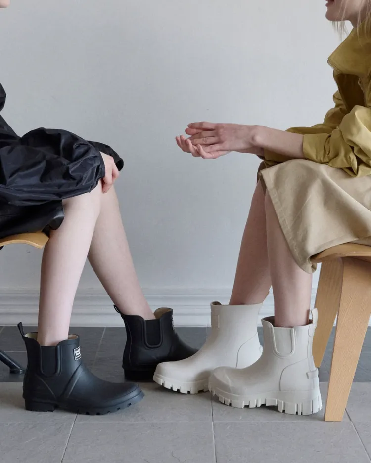 Rockfish Weatherwear的雨鞋兼顧機能性與時髦外觀。品牌提供