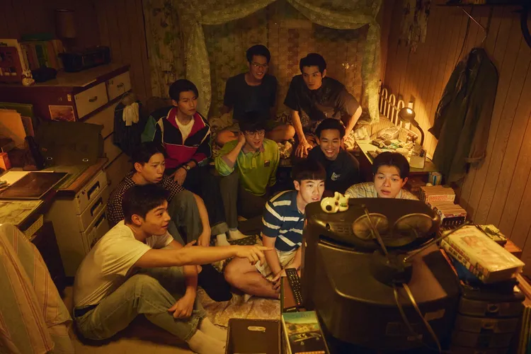 億萬團隊打造《進行曲》。未來進行曲提供 