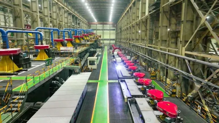 中國黃金集團內蒙古礦業工廠內部。翻攝微博/內蒙古礦業