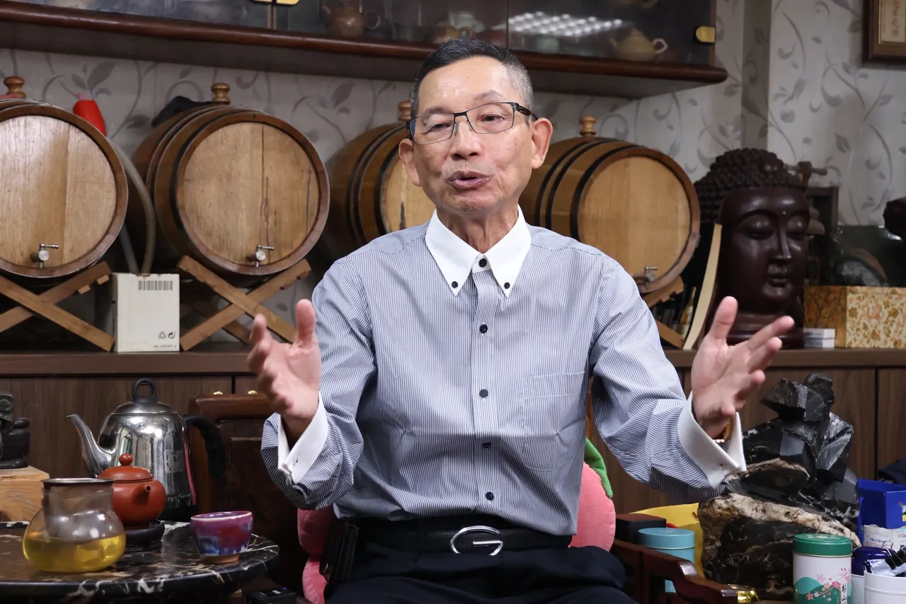 邱义荣表示,边看边做边修,不做就是没机会。庄宗达摄