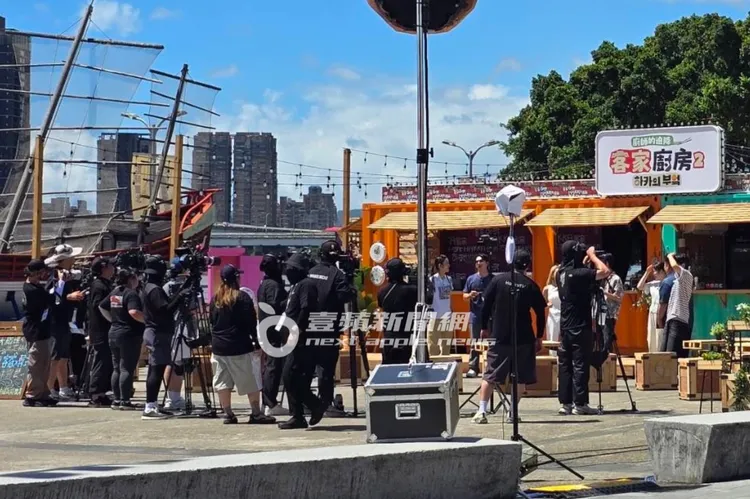 《客家廚房2》攝影加劇組工作人員出動近百人。特勤中心攝