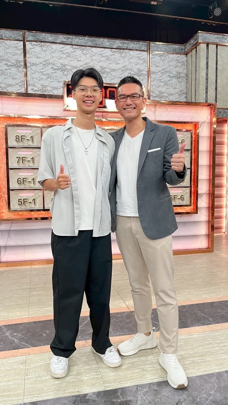 何戎和兒子。東森綜合提供