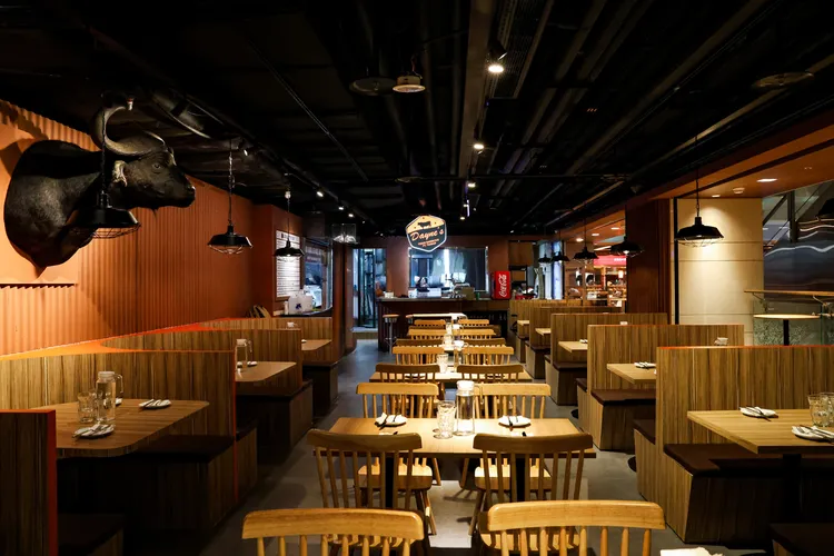 「Dayne’s TEXAS BARBECUE」落腳台北「CITYLINK南港店」8樓。業者提供