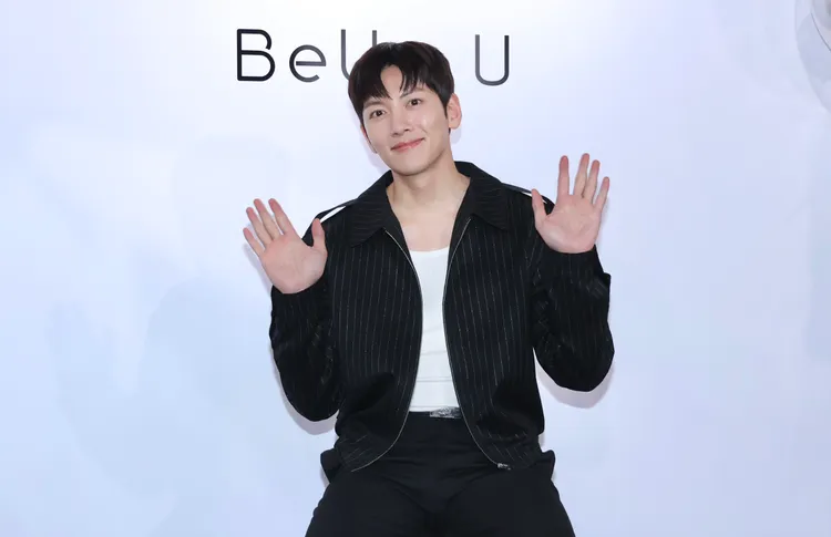 池昌旭揮手打招呼。莊宗達攝