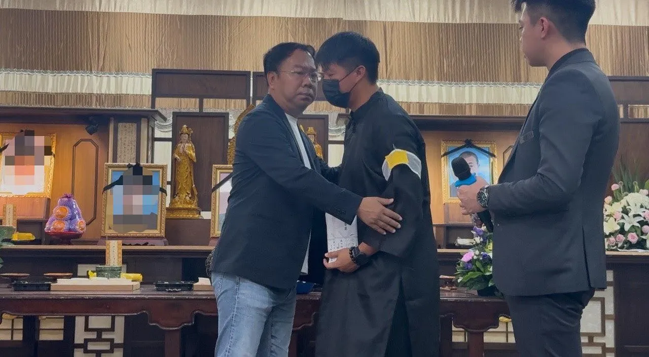 台中市议员谢志忠也到场致意。翻摄谢志忠脸书