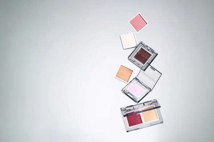 ADDICTION絢癮無邊際眼采系列，蕊芯與眼影殼採分開販售。品牌提供