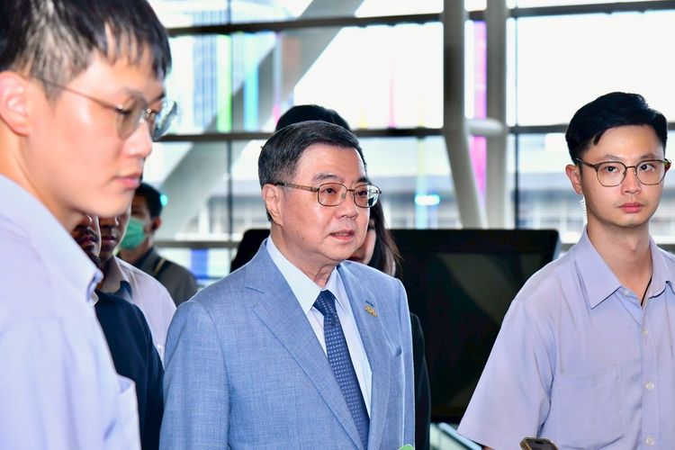抽血換學分｜卓榮泰震怒下令「該教練要予最嚴厲處置」