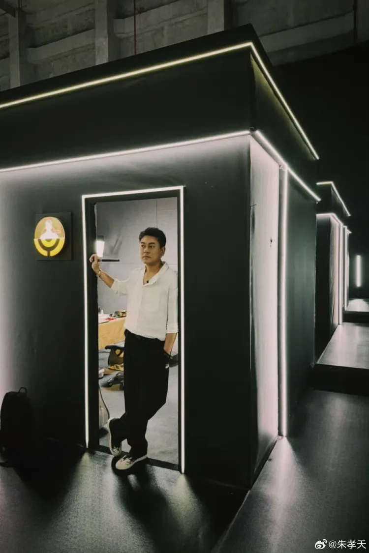 朱孝天被封為「劇透王」。摘自微博