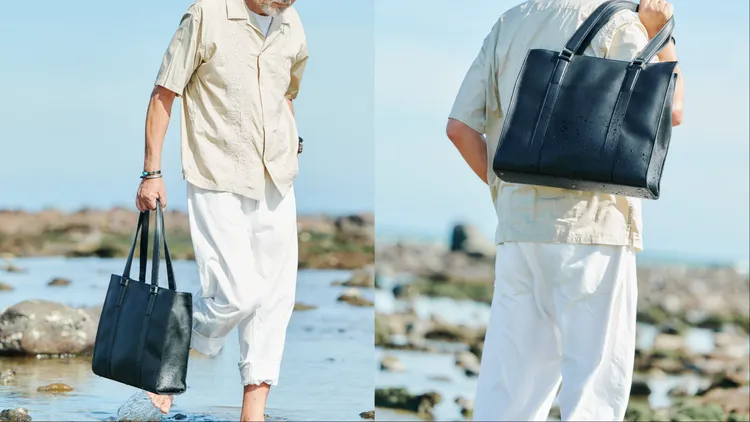 土屋鞄製造所Plota防水方形托特包，，2萬8178元。品牌提供