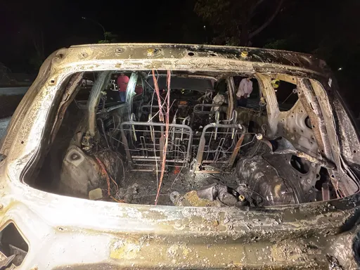 台東火燒車烈焰沖天 苦主是縣議員楊秋珍幸好及時逃生