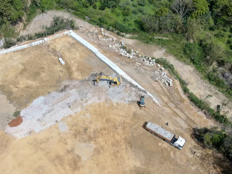 現場填埋廢棄物。新竹地檢署提供