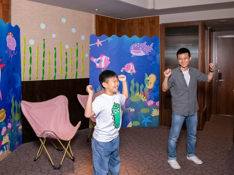 台北遠東香格里拉「電玩世界」親子體驗專區導入Switch遊戲，提供多元體感及益智遊戲，打造寓教於樂的互動空間。台北遠東香格里拉提供
