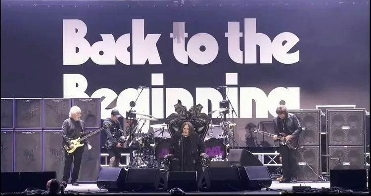 奧茲奧斯本和「黑色安息日」成員團聚，舉行「Back to the Beginning」告別演唱會。翻攝blacksabbath IG