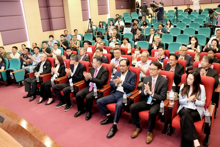 活動現場聚集Telstra澳洲電信、交通大學、美超微等多家產官學代表出席，展現市場對浩然CDC模組化機房技術的高度關注。莊宗達攝