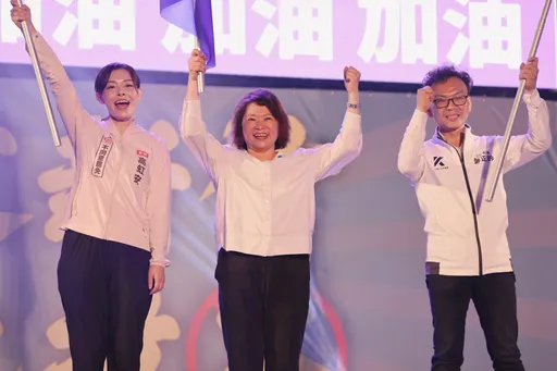 高虹安、鄭正鈐反罷齊轟柯建銘!民眾黨新竹造勢藍首長力挺