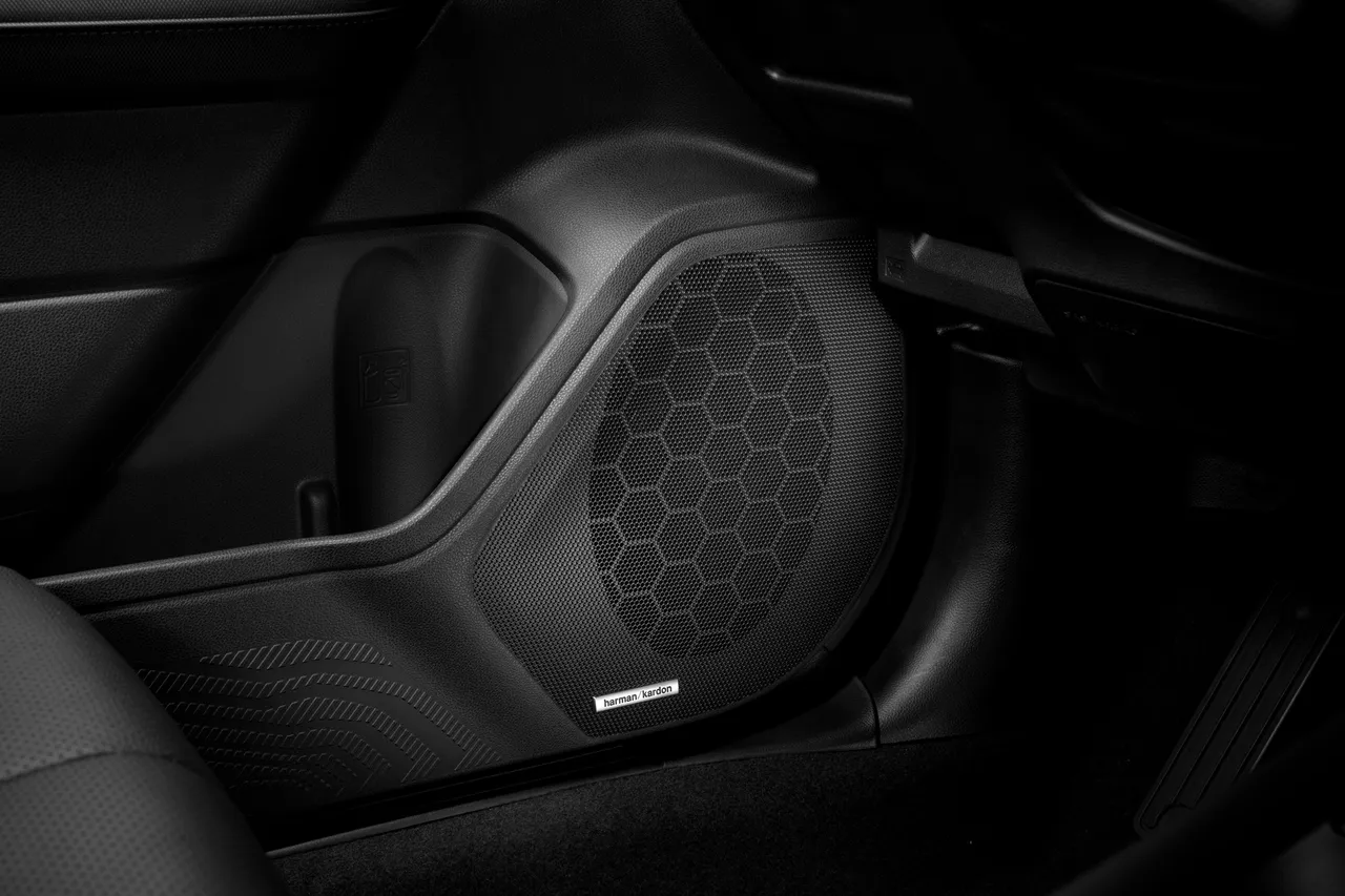 SHEV車型搭載Harman Kardon音響系統。業者提供