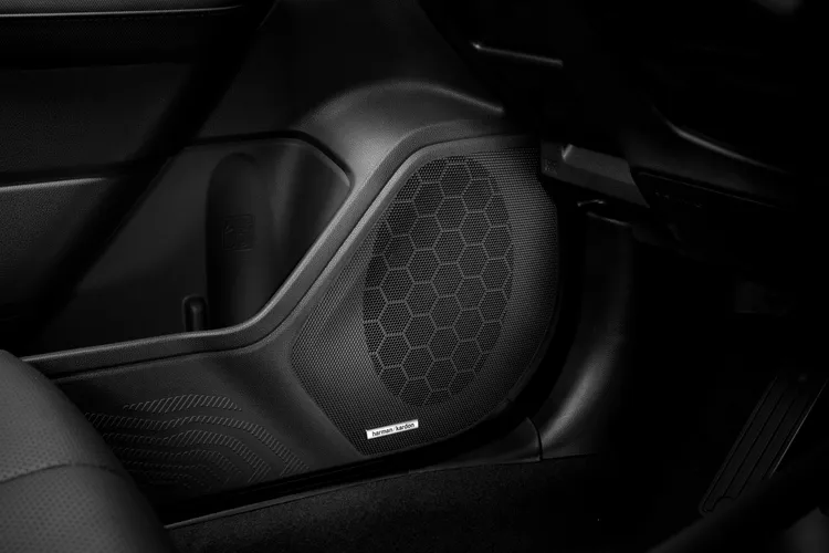 SHEV車型搭載Harman Kardon音響系統。業者提供