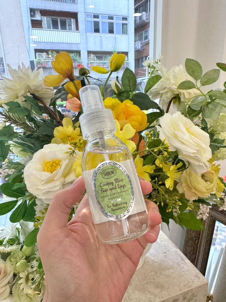 新系列上市期間只要任一消費，就可以699元加購輕盈足部噴霧。張家玲攝