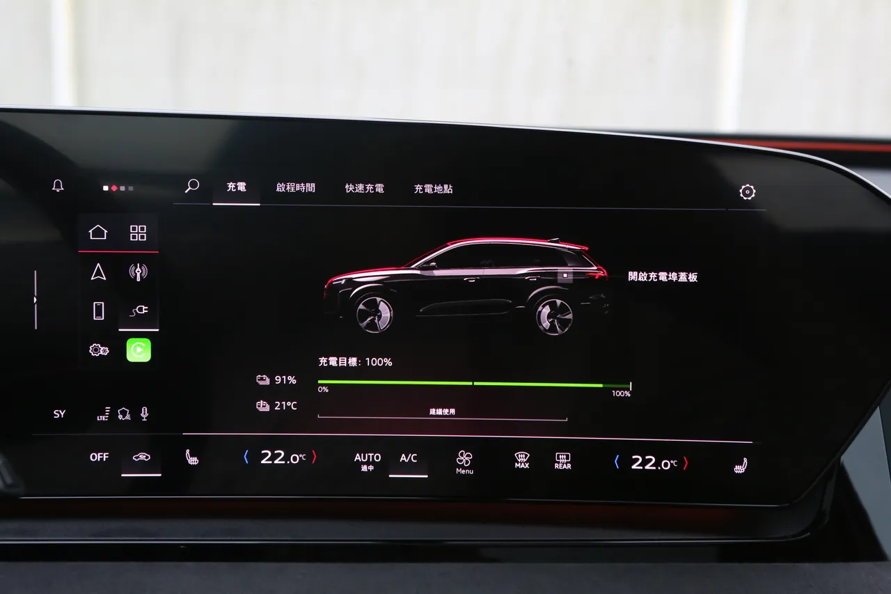 PPE平台最大的優勢便是800V的充電架構,SQ6 e-tron在理想條件下,僅需21分鐘即可將電量從10%補充至80%電力。林浩昇攝