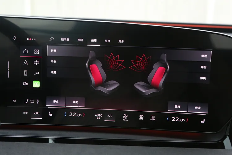 SQ6 e-tron的雙前座椅均配有電動調整與記憶設定，並內建多段式按摩功能。林浩昇攝