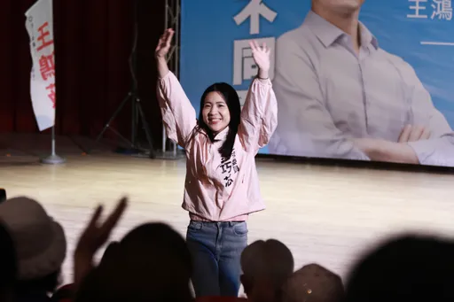 曹兴诚气噗噗!轰徐巧芯:我是养她的人 结果她要电爆我