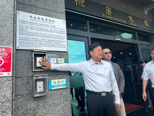 童子贤挺罢免爆料 傅崐萁称「善款公开透明」!怒提告童违反选罢法