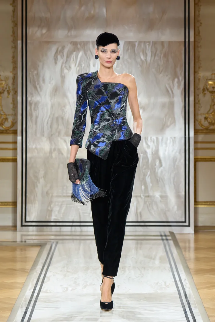 Giorgio Armani Privé 2025秋冬系列。品牌提供