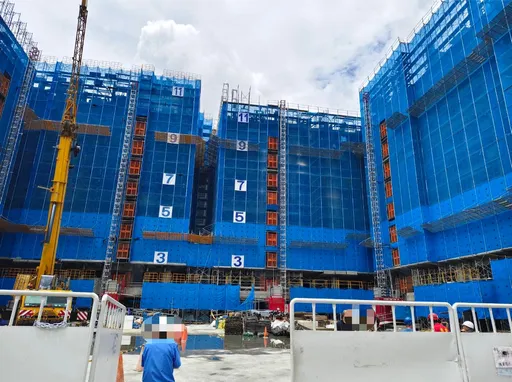 新北工安意外!泰山工人疑失足跌落11樓 先撞9樓鷹架再墜地送醫不治