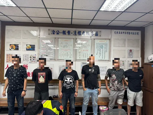 疑拿盐混充毒品!新庄街头「黑吃黑」锯棍齐飞酿2伤 警逮6煞法办