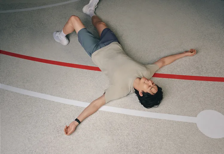 朴敘俊穿著lululemon Metal Vent Tech 短袖T恤2280元、Pace Breaker無內襯短褲2980元。品牌提供