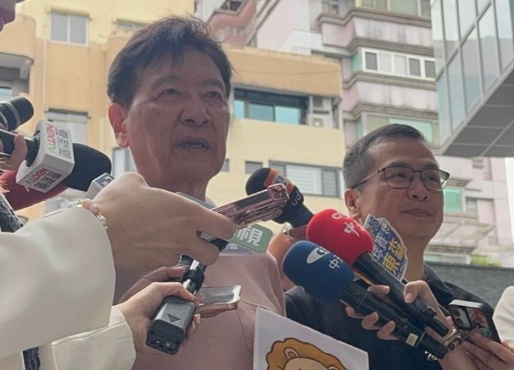 大罷免全台違規一次看...北市「撕票」4件最多！趙少康亮票給拍認錯誤示範